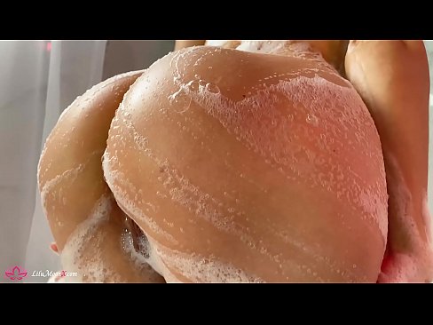 ❤️ O Brunette Masturbate Pussy ma Vibrator i Intense Orgasm i le Ta'ele ❤ Fa'afeusuaiga ﹏